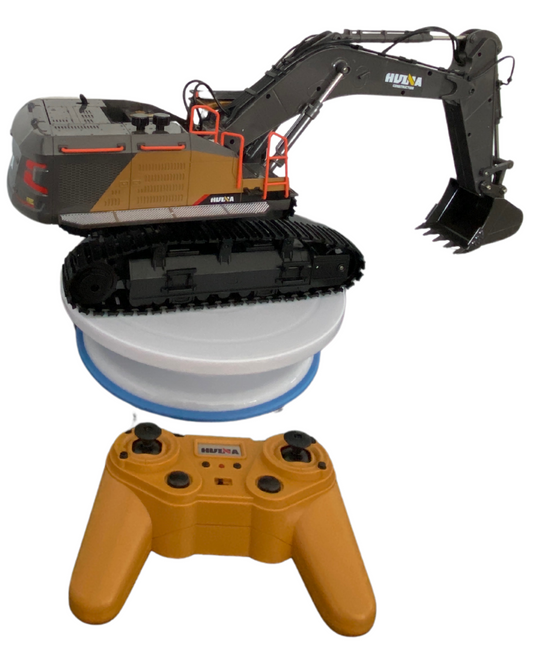 Professional R/C EXCAVATOR 1592